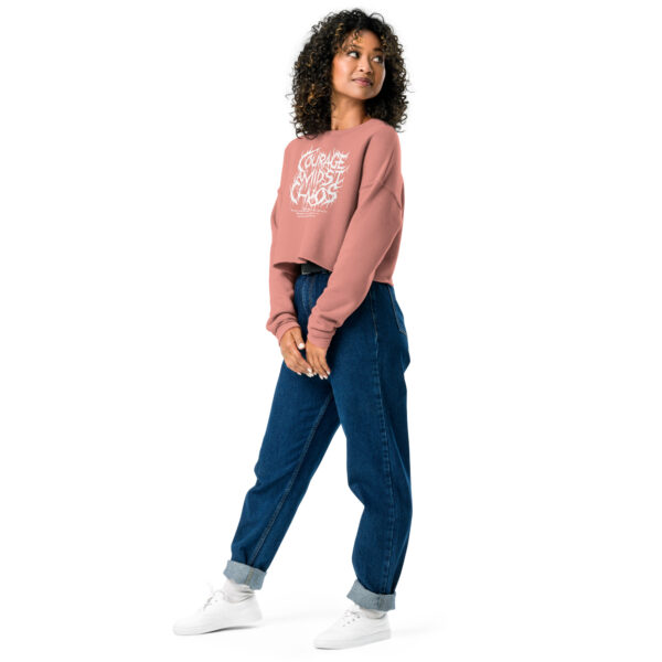 Courage Amidst Chaos Crop Sweatshirt - Women's Psalm 27:3 Inspired - Image 10